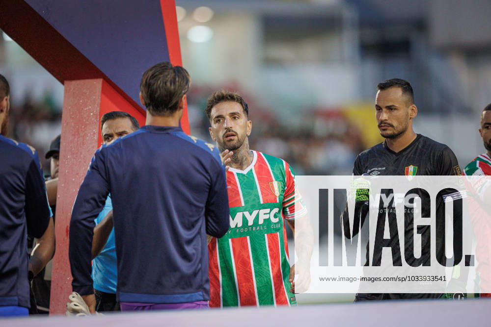 Miguel Lopes, Bruno Bolas during Liga Portugal 23 24 game between CF Estrela Amadora and GD Estoril Praia at Estadio Jose Gomes, Amadora, Lisbon, Portugal. (Maciej Rogowski) Lisbon Estadio Jose Gomes Portugal