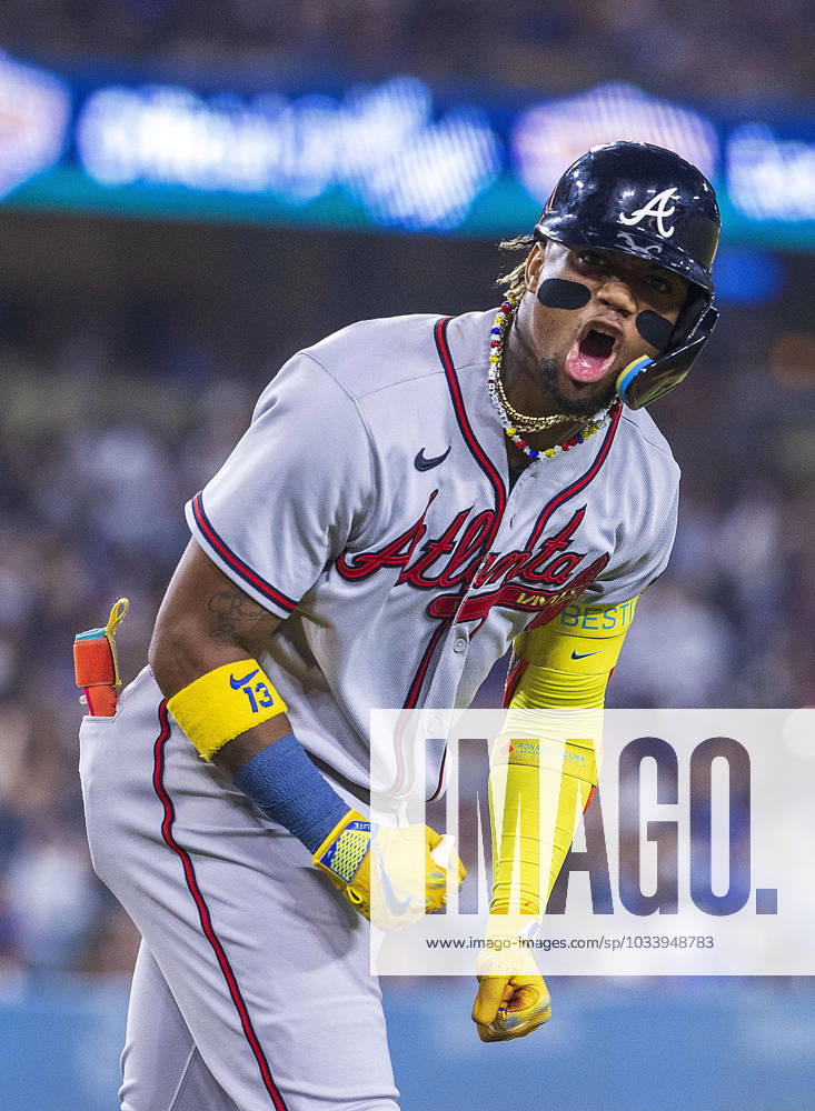 Bilder des Jahres 2023, Sport 08 August August 31, 2023, Los Angeles, California, USA: RONALD ACUNA JR. of the Atlanta Braves shouts in excitement after hitting a home run with bases loaded during their regular season MLB, Baseball Herren, USA game against the Los Angeles Dodgers on Thursday at Dodger Stadium in Los Angeles. Los Angeles USA - ZUMAp124 20230831_zaa_p124_034