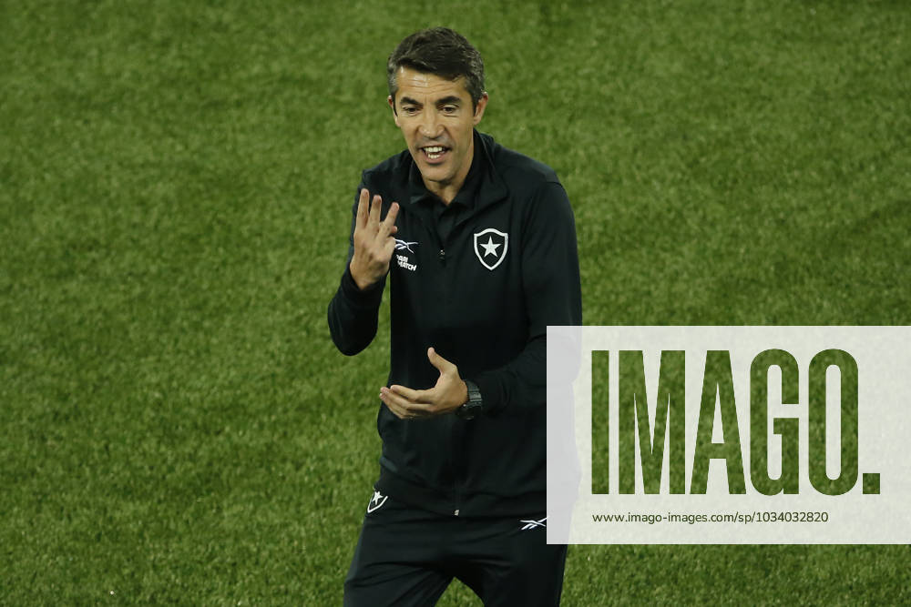 Nilton Santos Stadium Botafogo coach Bruno Lage, during the match between Botafogo and Flamengo, for the 22nd round of the 2023 Brazilian Championship, at the Nilton Santos Stadium (Engenhao), this Saturday 02. 30761 (Satiro Sodrà SPP)