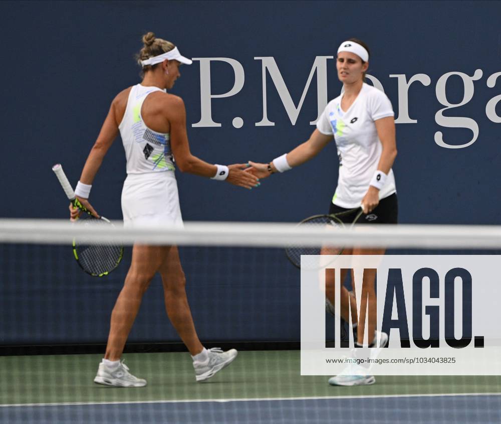 Belgian Yanina Wickmayer and Belgian Greet Minnen pictured in action during a tennis match between Belgian pair Wickmayer-Minnen and pair Siegemund-Zvonareva, in the second round of the Women s Doubles at the 2023 US Open Grand Slam tennis tournament in New York City, USA, Saturday 02 September 2023. TONYxBEHAR x73258402x