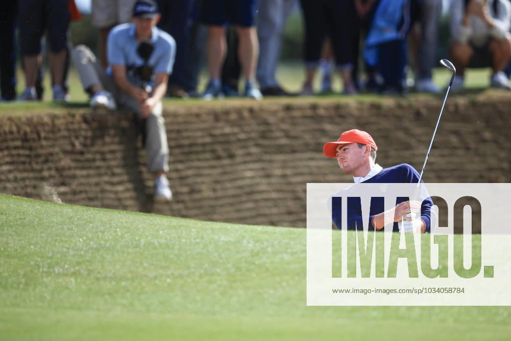 3rd September 2023; Old Course at St Andrews, St Andrews, Fife, Scotland; Walker Cup, Final Round; Nick Dunlap of the United States of America fails to get out of a green side bunker on the fifteenth hole on the Old Course, St Andrews, during a foursomes match ActionPlus12550389 DavidxYoung