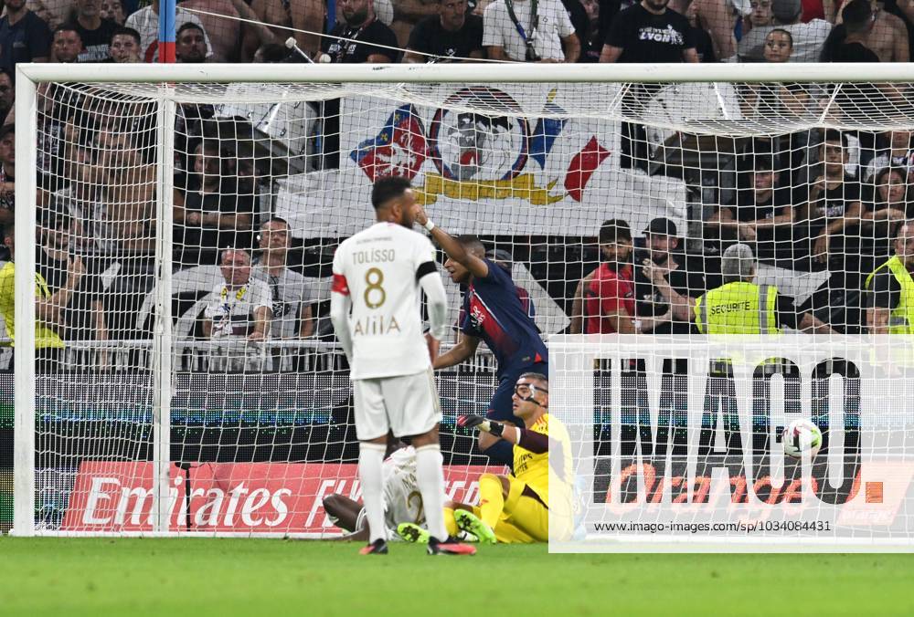 Joie de Kylian Mbappe (psg) FOOTBALL: Olympique Lyonnais vs Paris Saint-Germain - Ligue 1 - 03 09 2023 FredericChambert Panoramic