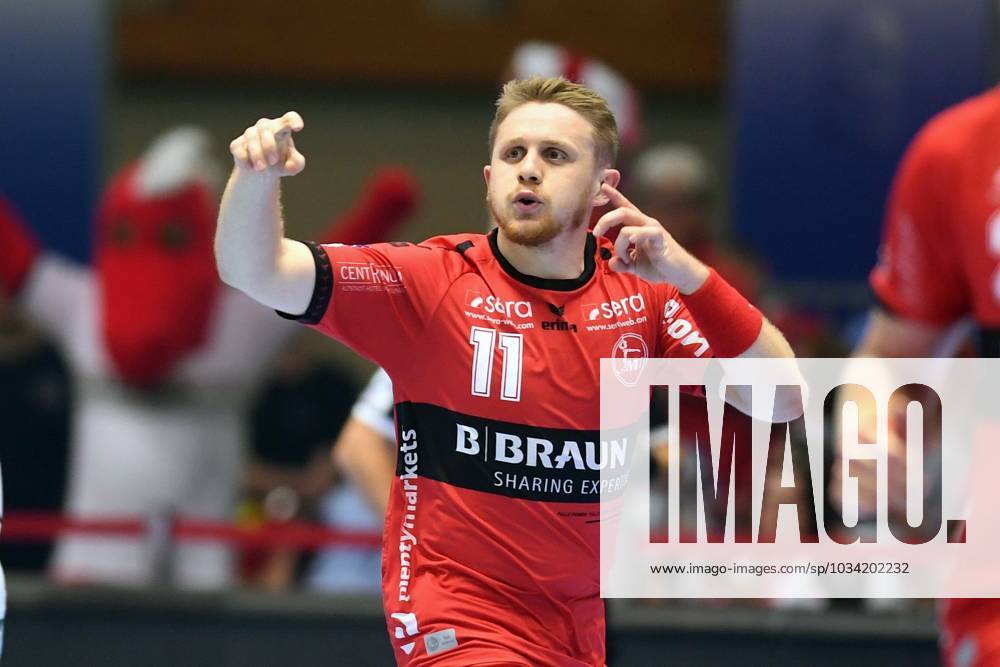 Cheers for Dimitri Ignatow MT Melsungen 11 , GER, MT Melsungen Handball Sport Verein Hamburg, Handball, 1 Bundesliga Maenner 3 Spieltag, Saison 2023 2024, 07 09 2023 GER, MT Melsungen Handball Sport Verein Hamburg, Handball, 1 Bundesliga Maenner 3 Spieltag, Saison 2023 2024, 07 09 2023 Kassel