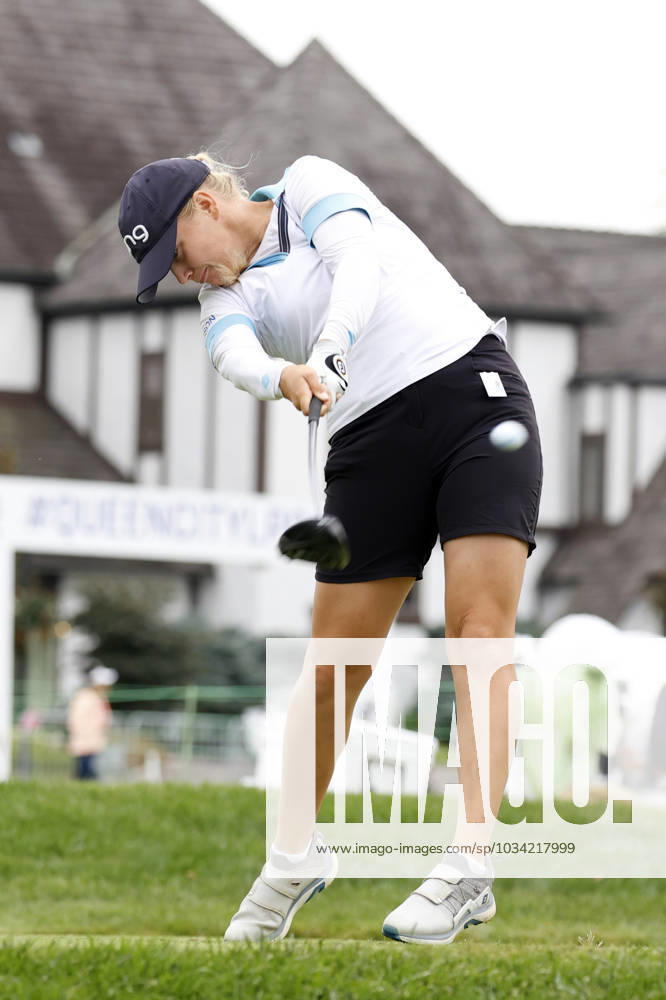 CINCINNATI, OH - SEPTEMBER 08: LPGA, Golf Damen golfer Celine Borge hits her tee shot on the 15th hole during the second round of the Kroger Queen City Championship at the Kenwood Country Club in Cincinnati, Ohio. (Photo by Brian Spurlock Icon Sportswire) GOLF: SEP 08 LPGA Kroger Queen City Championship Icon230908019