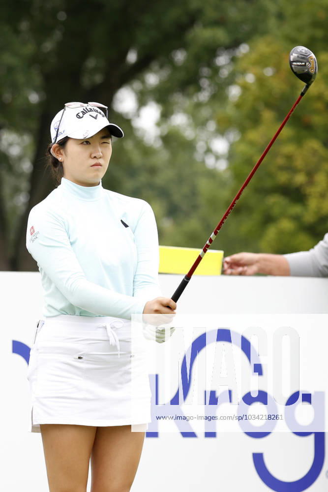 CINCINNATI, OH - SEPTEMBER 08: LPGA, Golf Damen golfer Rose Zhang plays her tee shot on the 6th hole during the second round of the Kroger Queen City Championship at the Kenwood Country Club in Cincinnati, Ohio. (Photo by Brian Spurlock Icon Sportswire) GOLF: SEP 08 LPGA Kroger Queen City Championship Icon230908027