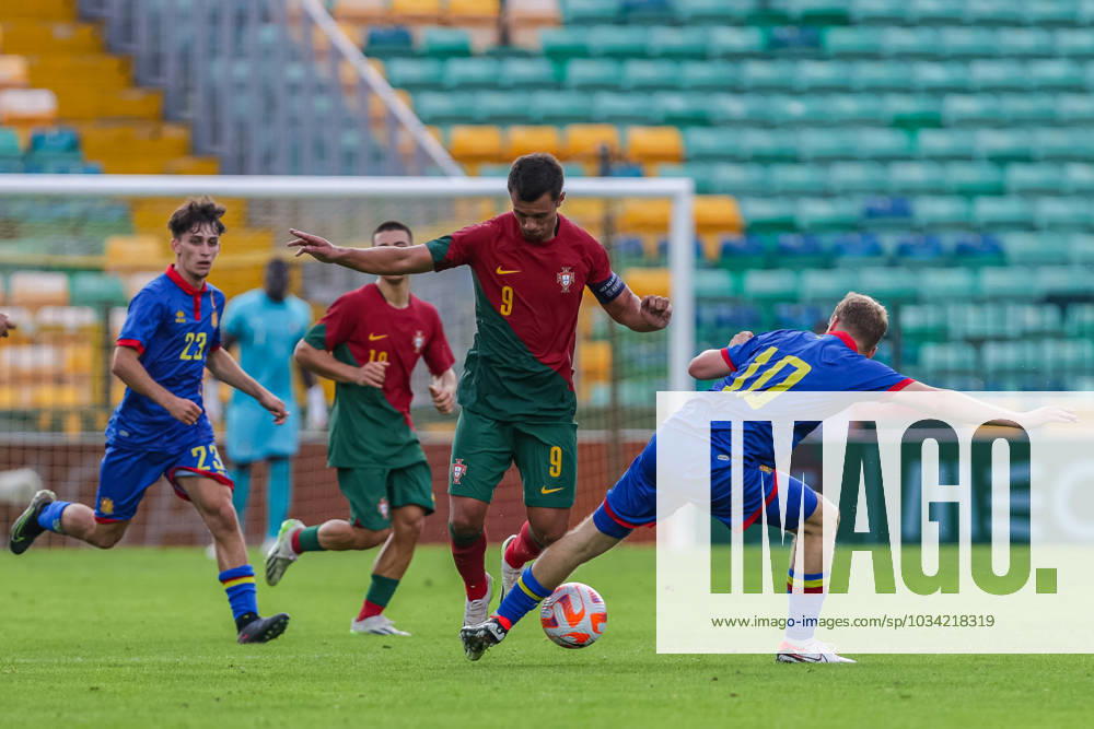2025 U21, U 21 EURO Qualifying, EM, Europameisterschaft Portugal vs Andorra Pacos de Ferreira, Portugal, September, 8, 2023, 2025 U21 Euro Qualifying, Portugal vs Andorra at the Estadio Capital do Movel, Henrique Araujo (L) dribbles Pau Babot (R) photography by @guelbergoes Pacos de Ferreira Portugal