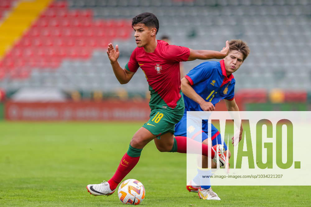2025 U21, U 21 EURO Qualifying, EM, Europameisterschaft Portugal vs Andorra Pacos de Ferreira, Portugal, September, 8, 2023, 2025 U21 Euro Qualifying, Portugal vs Andorra at the Estadio Capital do Movel, Mateus Fernandes, photography by @guelbergoes Pacos de Ferreira Portugal