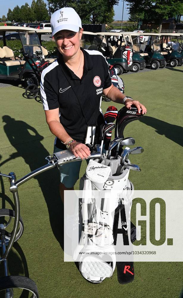 Gründau Golfpark Gut Hühnerhof Eintracht Frankfurt Golf Open Renate Lingor, ex soccer professional today at the DFB as manager for womens soccer