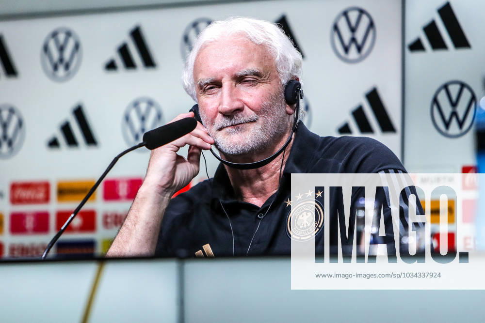 Sports, football, national team season 2023 2024 final training of the German national team before the international match against France 11 09 2023, SIGNAL IDUNA PARK Dortmund Rudi Völler director national team and coach Germany Dortmund Signal Iduna Park Nordrhein Westfahlen Germany