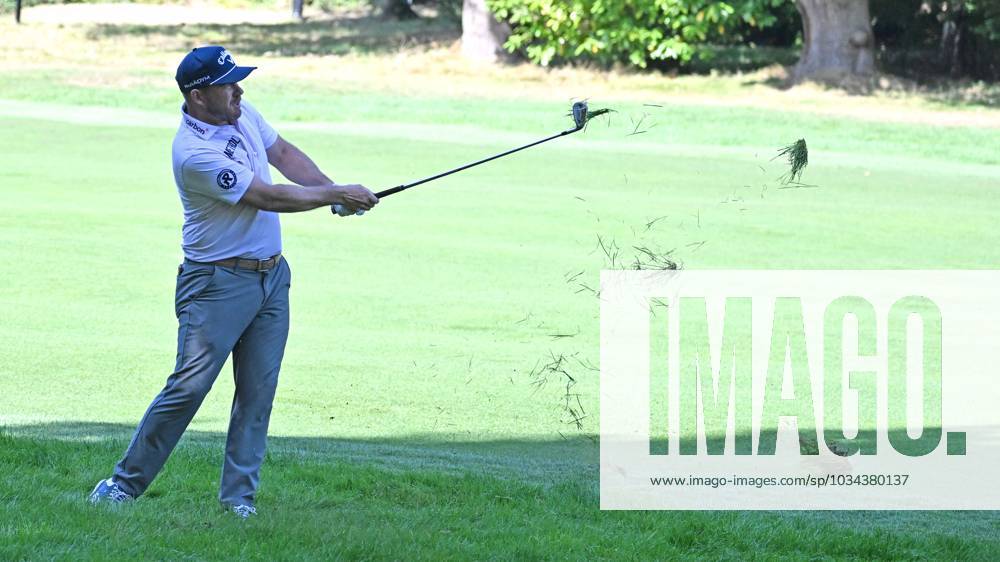 Mandatory Credit: Photo by Sandra Mailer Shutterstock (14094593d) Richie Ramsay (SCO) with a shot on the 17th fairway during the BMW PGA, Golf Herren Championships Wentworth BMW PGA Championship, Day 1, Golf, Wentworth Club, UK - 14 Sep 2023 BMW PGA Championship, Day 1, Golf, Wentworth Club, UK - 14 Sep 2023