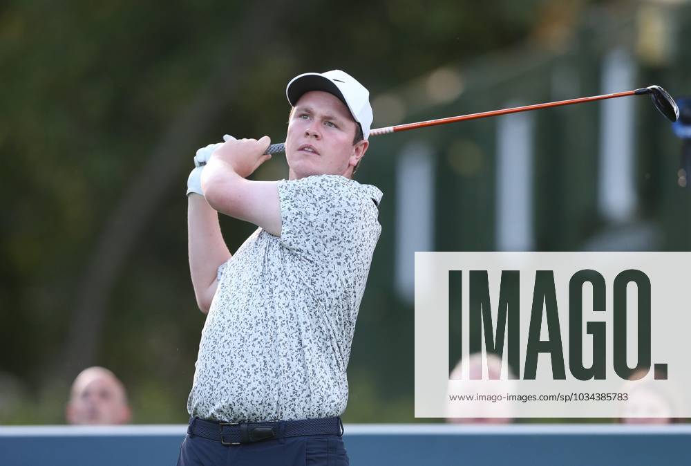 BMW PGA, Golf Herren Championship, Round 1, DP World Tour, European Tour, Wentworth Golf Club, Surrey, UK. - 14th September 2023. Robert MacIntyre of Scotland. - BMW PGA Championship, Round 1, DP World Tour, European Tour, Wentworth Golf Club, Surrey, UK. - 14th September 2023. Surrey Wentworth Golf Course United Kingdom