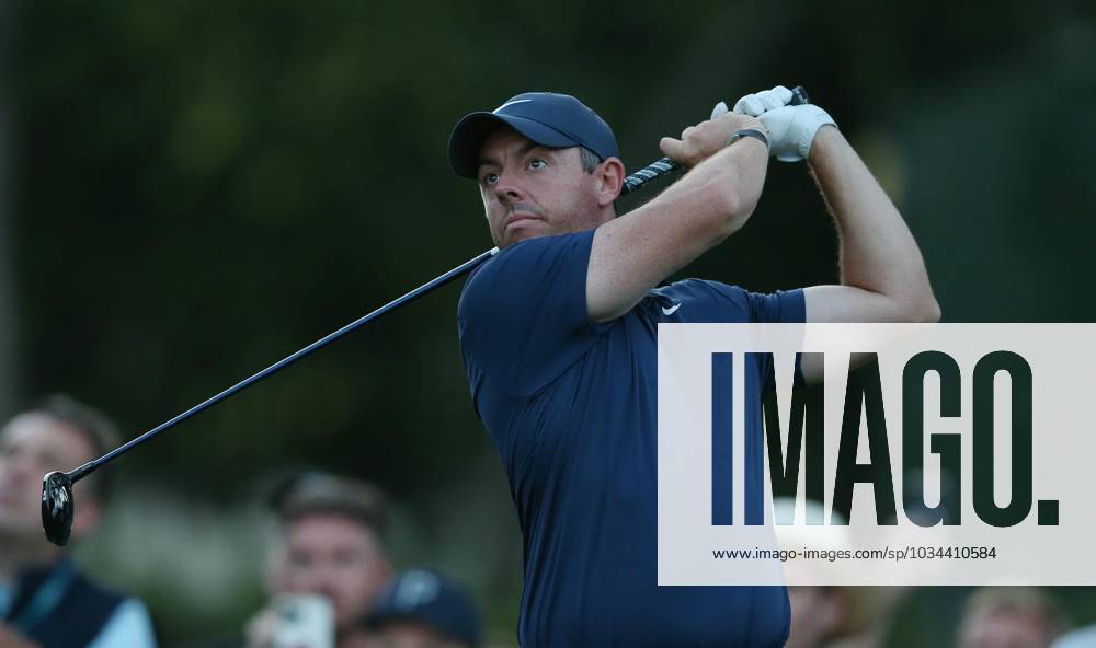 BMW PGA, Golf Herren Championship, Round 2, DP World Tour, European Tour, Wentworth Golf Club, Surrey, UK. - 15th September 2023. Rory McIlroy of Northern Ireland and Team Europe. - BMW PGA Championship, Round 2, DP World Tour, European Tour, Wentworth Golf Club, Surrey, UK. - 15th September 2023. Surrey Wentworth Golf Course United Kingdom