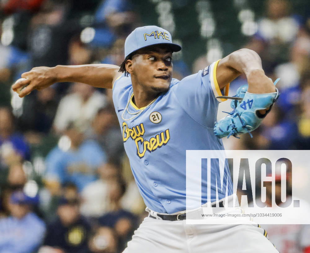 Milwaukee Brewers relief pitcher Abner Uribe throws against the Washington Nationals in the eighth inning of their baseball game at American Family Field in Milwaukee, Wisconsin, Friday, September 15, 2023. MIL20230915826 TANNENxMAURY