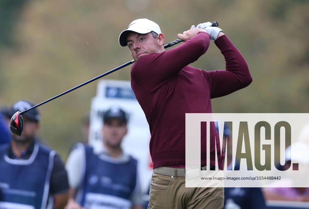 BMW PGA, Golf Herren Championship, Round 4, DP World Tour, European Tour, Wentworth Golf Club, Surrey, UK. - 17th September 2023. Rory McIlroy of Northern Ireland and Team Europe. - BMW PGA Championship, Round 4, DP World Tour, European Tour, Wentworth Golf Club, Surrey, UK. - 17th September 2023. Surrey Wentworth Golf Course United Kingdom