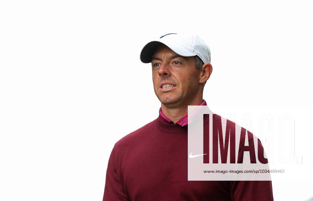 BMW PGA, Golf Herren Championship, Round 4, DP World Tour, European Tour, Wentworth Golf Club, Surrey, UK. - 17th September 2023. Rory McIlroy of Northern Ireland and Team Europe. - BMW PGA Championship, Round 4, DP World Tour, European Tour, Wentworth Golf Club, Surrey, UK. - 17th September 2023. Surrey Wentworth Golf Course United Kingdom