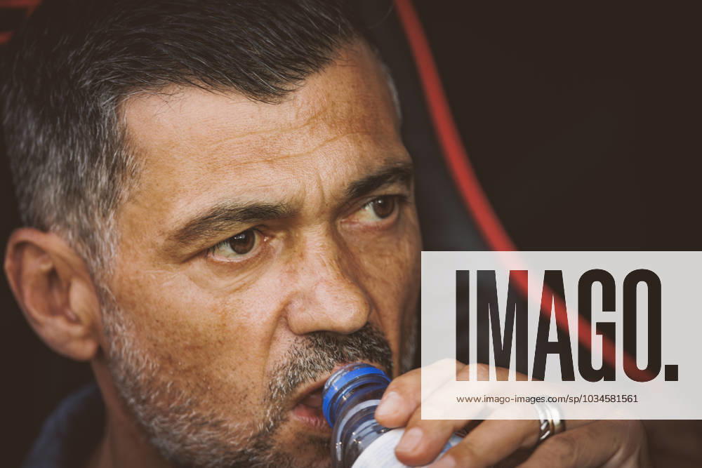 Sergio Conceicao during Liga Portugal 2023 24 game between CF Estrela Amadora and FC Porto at Estadio Jose Gomes Amadora, Lisboa, Portugal. (Maciej Rogowski) Amadora Estadio Jose Gomes Portugal
