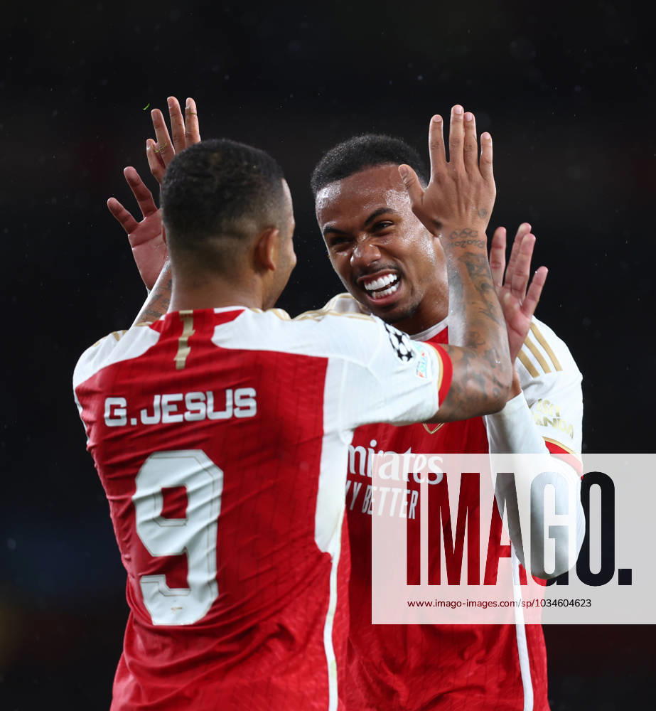 Arsenal v PSV Eindhoven 20 September 2023, London Championss League Fußball, Gruppenphase Arsenal v PSV Eindhoven Gabriel Jesus von Arsenal feiert sein drittes Tor mit Gabriel Magalhaes von Arsenal Foto Charlotte Wilson Offside London UK