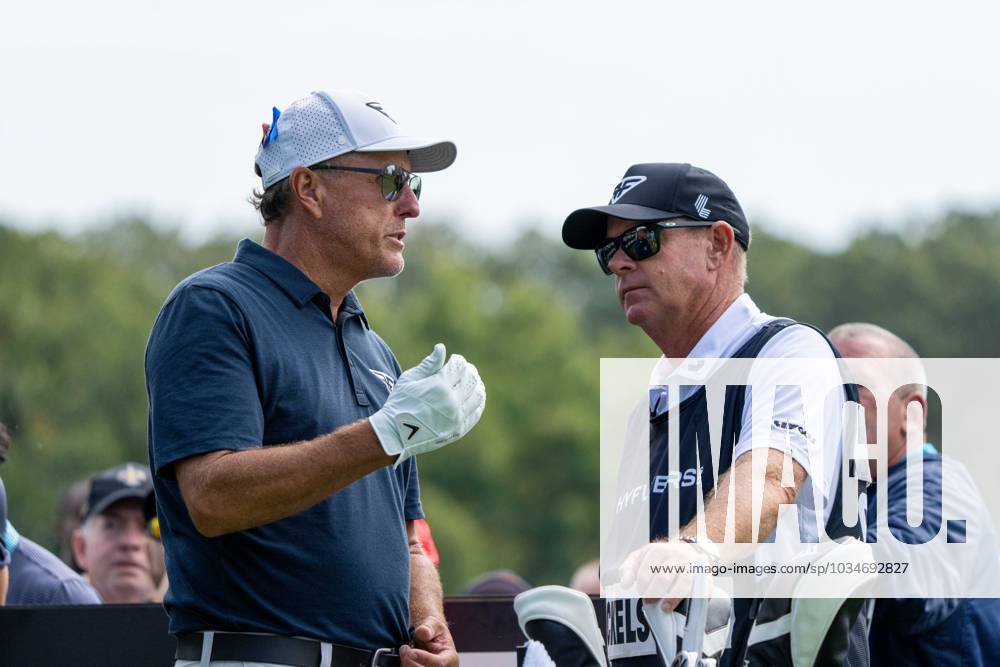 SUGAR GROVE, IL - SEPTEMBER 23: Phil Mickelson of the HyFlyers GC speaks to his caddy during Day Two of the LIV Golf Invitational - Chicago on September 22, 2023, at Rich Harvest Farms in Sugar Grove, IL (Photo by Ben Hsu Icon Sportswire) GOLF: SEP 23 LIV Golf Chicago Icon224230922008