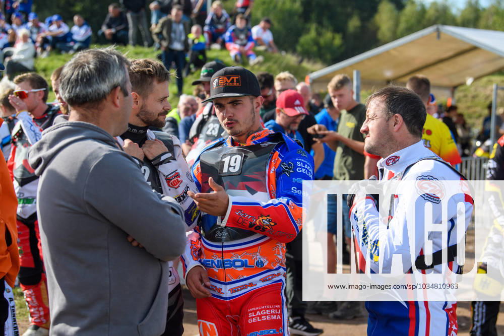 Federation Internationale de Motocyclisme Long Track Of Nations Riders discuss the track after the second practice: (L to R) Hynek Stichauer, Romano Hummel and Chris Harris during the FIM Long Track Of Nations event at the Speed Centre Roden on Sunday 24th September 2023. Roden Netherlands