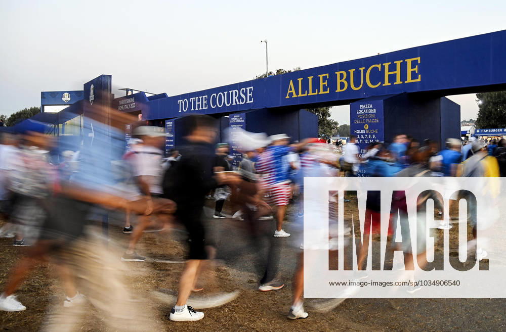 People attend the Foursomes matches on the first day of the 2023 Ryder Cup golf tournament at Marco Simone Golf Club in Guidonia, near Rome, Italy, 29 September 2023. The 44th Ryder Cup matches between the US and Europe will be held in Italy from 29 September to 01 October 2023. ANSA RICCARDO ANTIMIANI 2023 Ryder Cup golf tournament - Foursome matches - ZUMAa110 20230929_zaf_a110_006