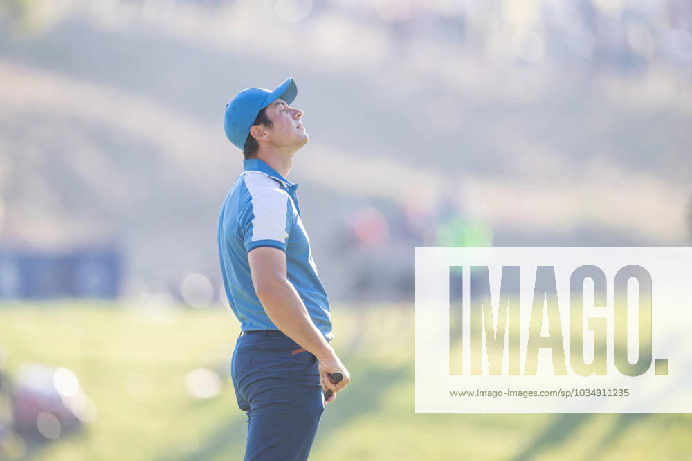 Viktor Hovland of Team Europe looks dejected in a foursome match during day one of the Ryder Cup on September 29, 2023 in Rome Photo Mathias Bergeld BILDBYRAN kod MB MB0736 golf ryder cup day 1 bbeng round 1 depp