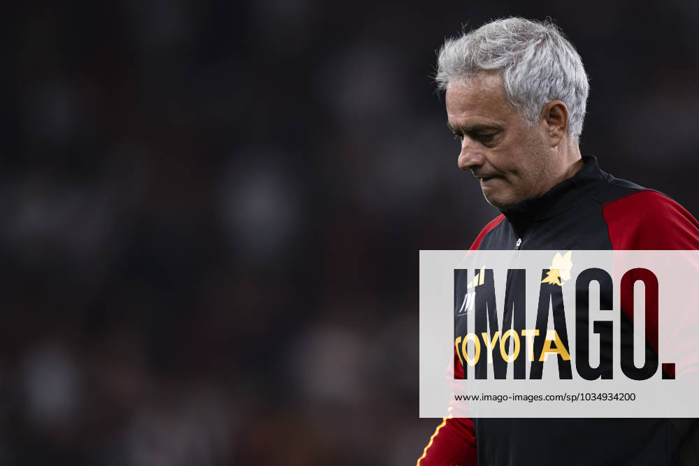 Genoa CFC v AS Roma - Serie A Jose Mourinho, head coach of AS Roma, looks dejected during the Serie A football match between Genoa CFC and AS Roma. Genoa Italy