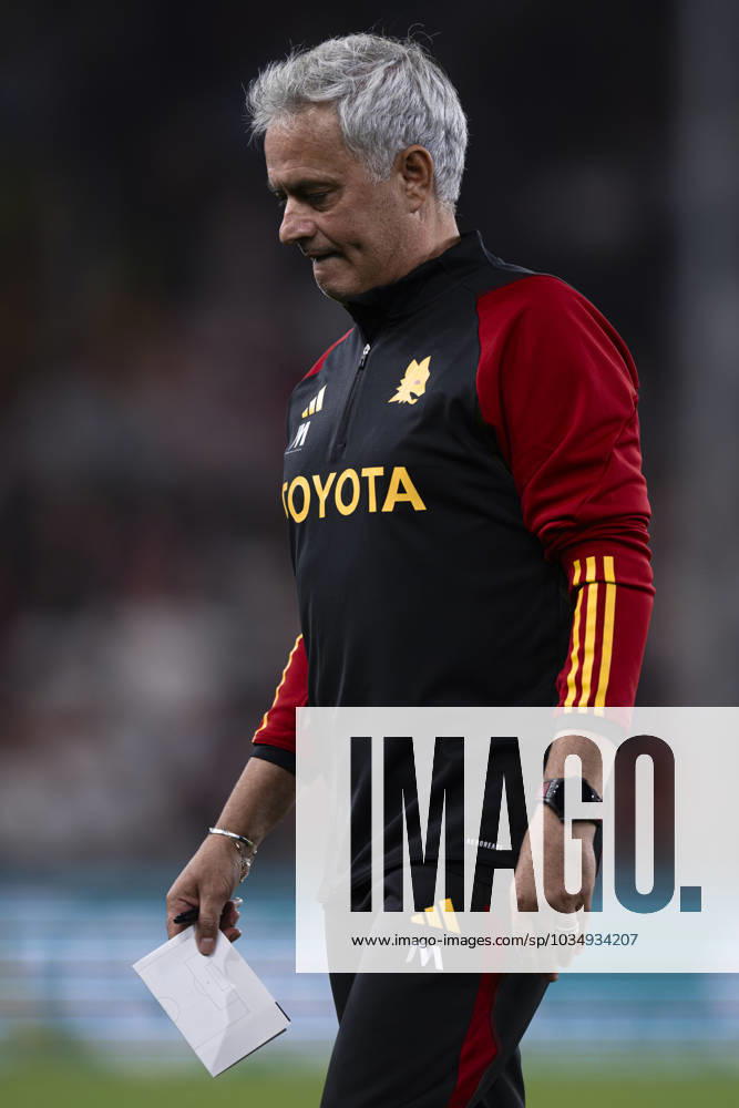 Genoa CFC v AS Roma - Serie A Jose Mourinho, head coach of AS Roma, looks dejected during the Serie A football match between Genoa CFC and AS Roma. Genoa Italy