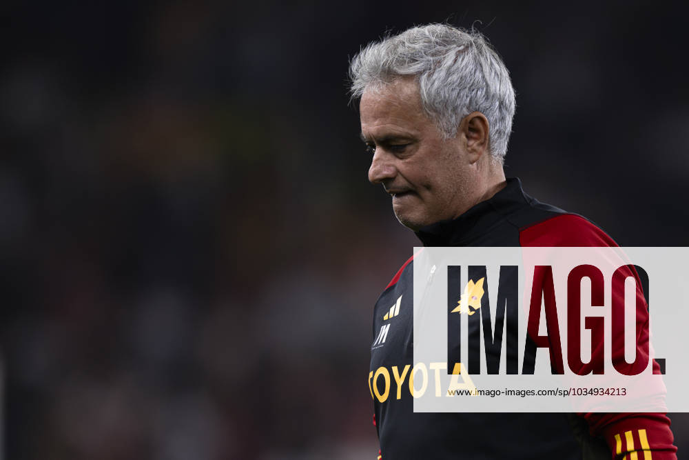 Genoa CFC v AS Roma - Serie A Jose Mourinho, head coach of AS Roma, looks dejected during the Serie A football match between Genoa CFC and AS Roma. Genoa Italy