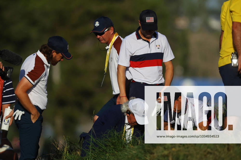 Golf match - Ryder Cup 2023 Rome, Italy 30.09.2023: Missing ball, Justin THOMAS, Jordan SPIETH, Session One - Foursomes at RYDER CUP 2023 at Marco Simone Golf & Country Club di Guidonia Montecelio, Roma Rome Italy