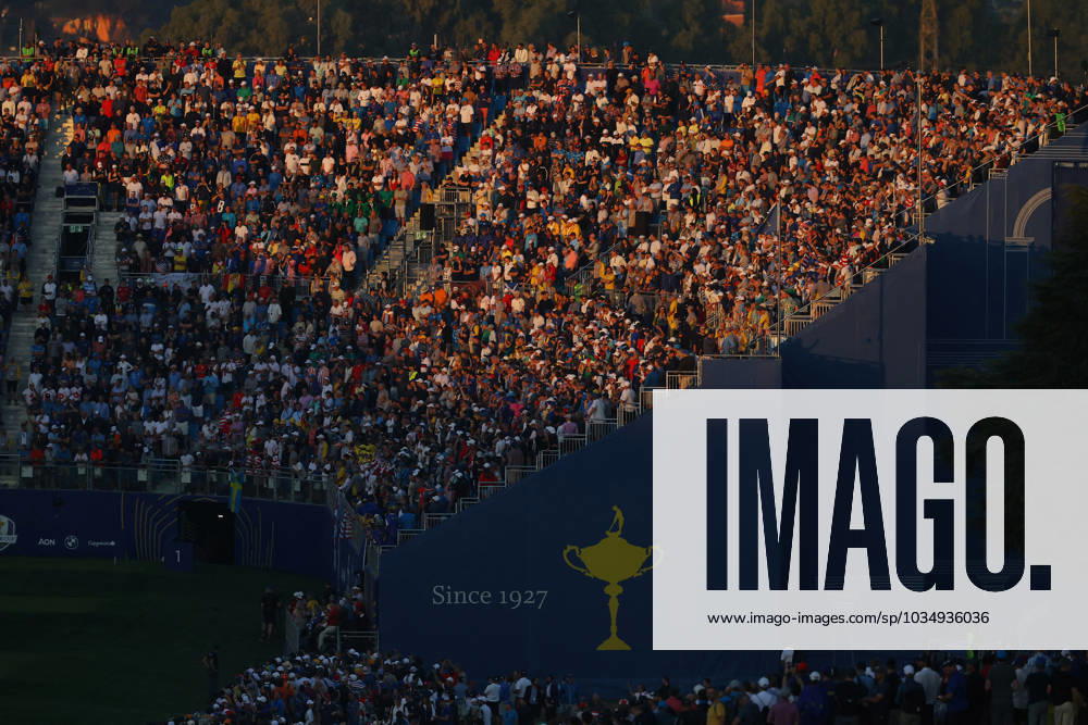 Rome Ryder Cup 2023 - Session One Foursomes MATCHES, 30.09.2023 Rome, Italy 30.09.2023: public at Session One - Foursomes at RYDER CUP 2023 at Marco Simone Golf & Country Club di Guidonia Montecelio, Roma Rome italy -