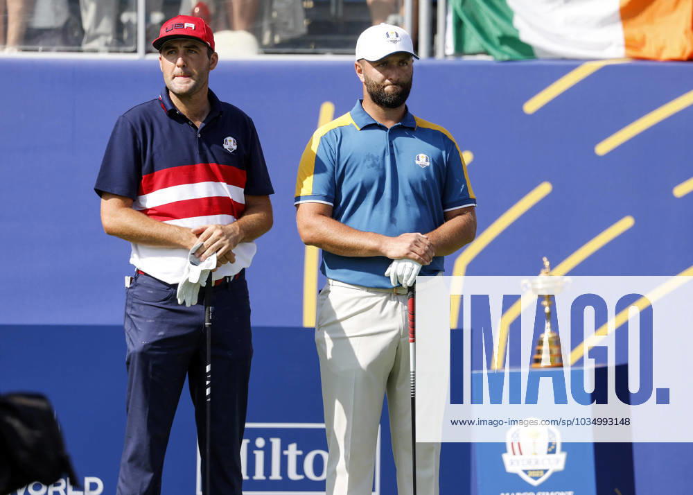 US teams golfer Scottie Scheffler (L) and Europe teams Spanish golfer Jon Rahm (R) during the Single matches on the last day of the 2023 Ryder Cup golf tournament at Marco Simone Golf Club in Guidonia, near Rome, Italy, 1st October 2023. The 44th Ryder Cup matches between the US and Europe will be held in Italy from 29 September to 01 October 2023. ANSA FABIO FRUSTACI 2023 Ryder Cup golf tournament - Single matches - ZUMAa110 20231001_zaf_a110_007
