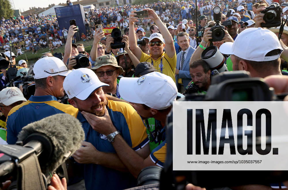 GOLF - Ryder Cup 2023 ROME,ITALY,01.OCT.23 - GOLF - Ryder Cup, Marco Simone Golf and Country Club. Image shows the rejoicing of Shane Lowry (IRL EUR). GEPAxpictures Oberlaender