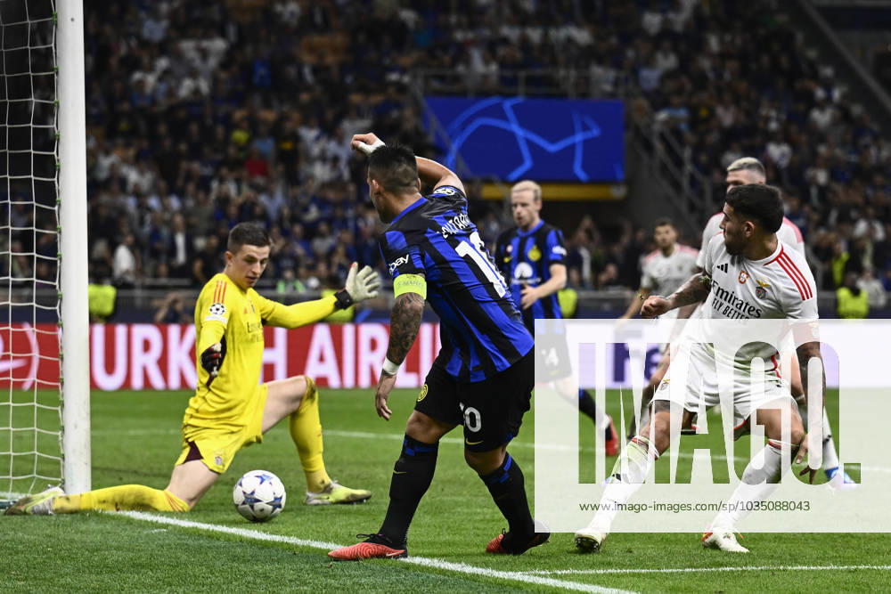 FC Internazionale v SL Benfica - UEFA Champions League Lautaro Martinez of FC Internazionale shots during the UEFA Champions League football match between FC Internazionale and SL Benfica. Milan Italy