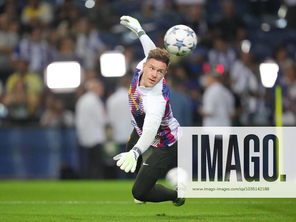 FC Porto x FC Barcelona, Barca - UEFA Champions League 23 24 Marc Ter Stegen do FC Barcelona durante partida entre FC Porto x FC Barcelona valida pela Uefa Champions League 23 24 no Estadio do Dragao, Porto , Portugal (Foto de Pedro Loureiro Avant Sports) Porto Estadio do Dragao Portugal