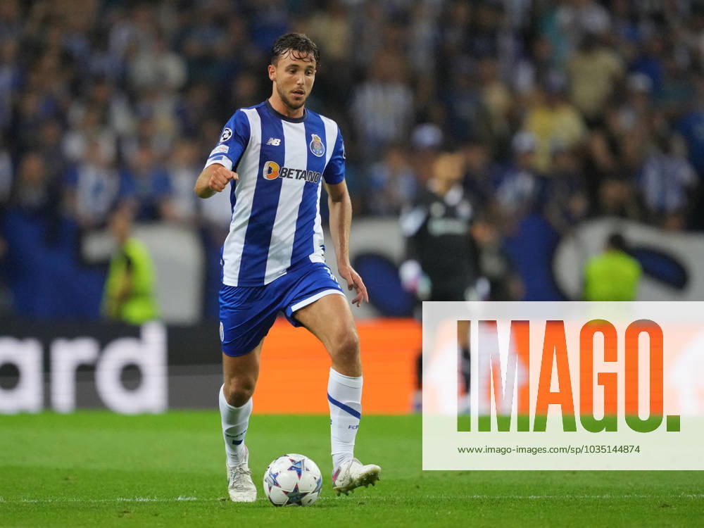 FC Porto x FC Barcelona, Barca - UEFA Champions League 23 24 Nico Gonzalez do FC Porto durante partida entre FC Porto x FC Barcelona valida pela Uefa Champions League 23 24 no Estadio do Dragao, Porto , Portugal (Foto de Pedro Loureiro Avant Sports) Porto Estadio do Dragao Portugal