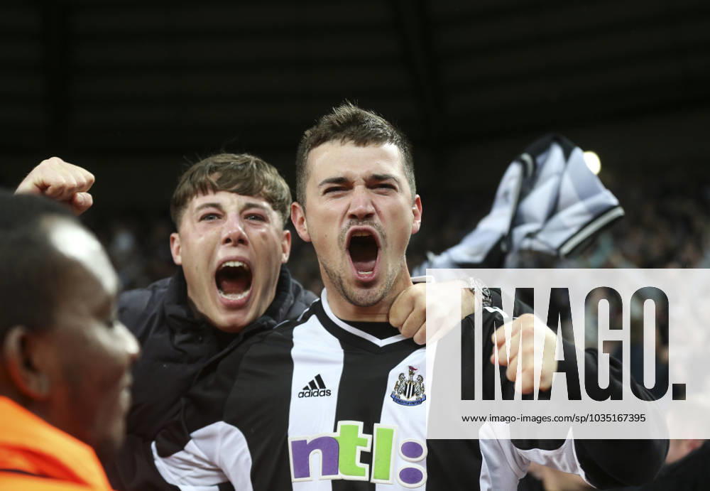 Football - 2023 2024 UEFA Champions League - Group F - Matchday Two Six - Newcastle United vs Paris St Germain - St James Park - Wednesday 4th October 2023 Newcastle fans celebrate at full time