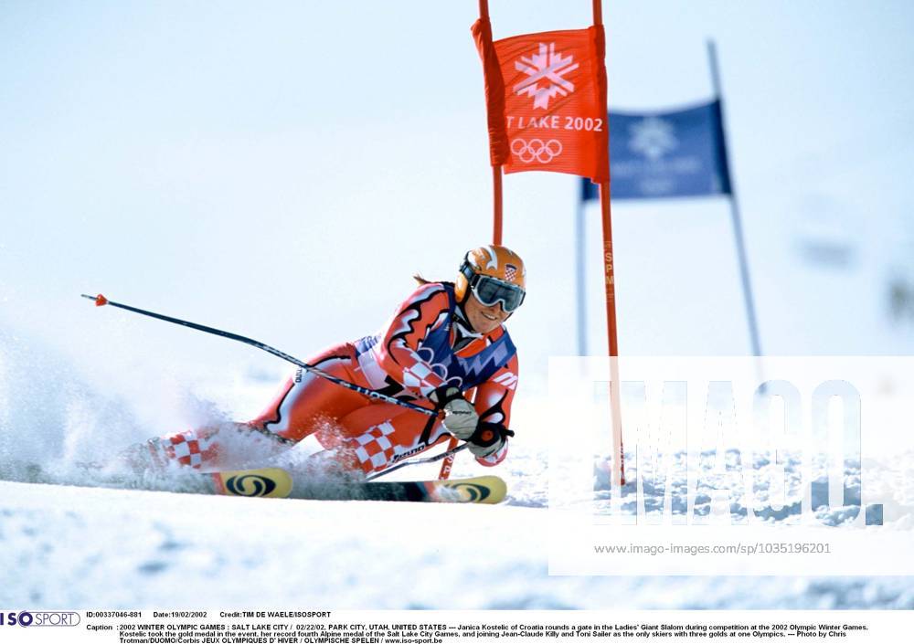 2002 WINTER Olympic Games, Olympische Spiele, Olympia, OS : 2002 WINTER OLYMPIC GAMES : SALT LAKE CITY 02 22 02, PARK CITY, UTAH, UNITED STATES --- Janica Kostelic of Croatia rounds a gate in the Ladies Giant Slalom during competition at the 2002 Olympic Winter games, Winterspiele,Spiele, Summer games Kostelic took the gold medal in the event, her record fourth Alpine medal of the Salt Lake City Games, and joining Jean-Claude Killy and Toni Sailer as the only skiers with three golds at one Olympics. --- Photo by Chris Trotman DUOMO Corbis JEUX OLYMPIQUES D HIVER OLYMPISCHE SPELEN www.iso be Ogden United States ETATS UNIS VERENIGDE STATEN