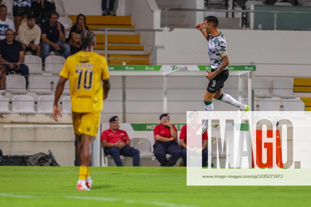 Liga Portugal, Moreirense FC vs Boavista FC, round 8, Moreira de Conegos, Braga, Portugal, Oct. 6th, 2023, Liga Portugal, Moreirense FC vs Boavista FC, round 8, at the Estadio Comendador Joaquim de Almeida Freitas, Andrà Luis of Moreirense FC, photography by Odyssey @guelbergoes Moreira de Conegos, Braga Portugal