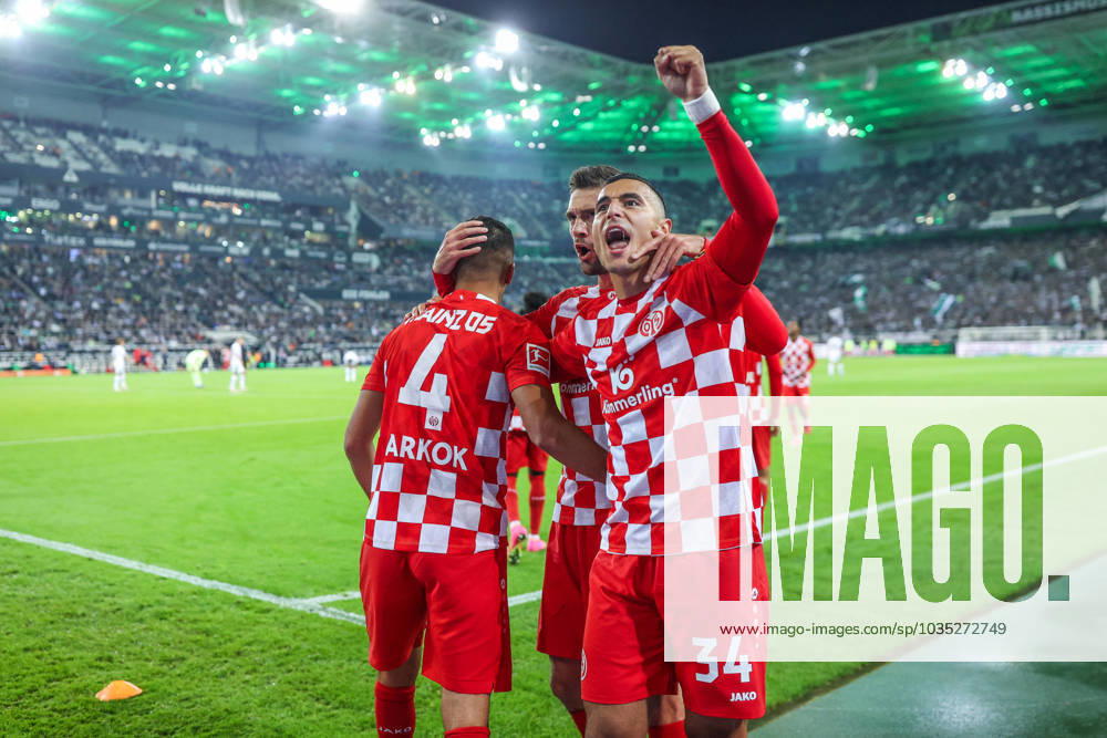 Football, 1 Bundesliga, Matchday 7, Season 2023 2024, Borussia Mönchengladbach FSV Mainz 05, v l Aymen Barkok FSV Mainz 05 , Anwar El Ghazi FSV Mainz 05 cheer after scoring the goal to 1 to 2 Mönchengladbach Borussia Park NRW Germany xRHR PHOTO TRx