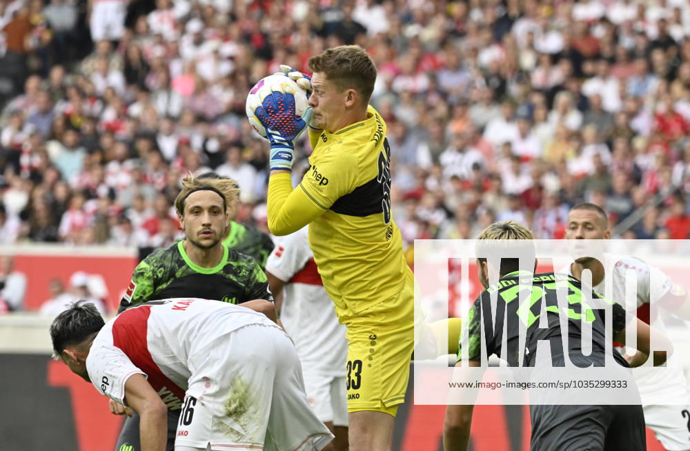 Penalty area scene, goal area scene goalkeeper Fabian Bredlow VfB Stuttgart 01 action against Jonas Wind VfL Wolfsburg 23 VfB Stuttgart vs VfL Wolfsburg 07 10 2023 DFL REGULATES PROHIBIT ANY USE OF PHOTOGRAPHS AS IMAGE SEQUENCES AND OR QUASI VIDEO VfB Stuttgart vs VfL Wolfsburg