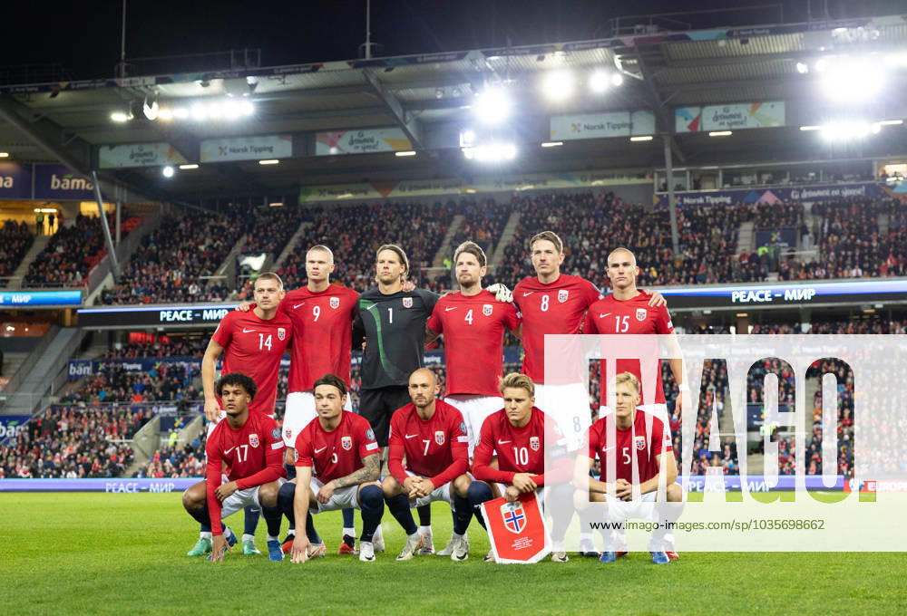 Oslo, Norway, October 15th 2023: Players of Norway before the UEFA EURO, EM, Europameisterschaft,Fussball 2024 qualifying football match between Norway and Spain at Ullevaal Stadium in Oslo, Norway. (Ane Frosaker SPP)