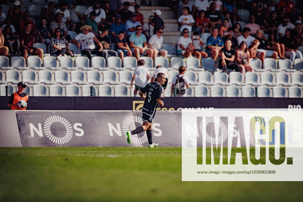 Leonardo Lelo during Liga Portugal Betclic 23 24 game between Casa Pia AC and Estrela Amadora at Estadio Municipal De Rio Maior, Rio Maior . (Maciej Rogowski) Rio Maior Estadio Municipal De Rio Maior Portugal