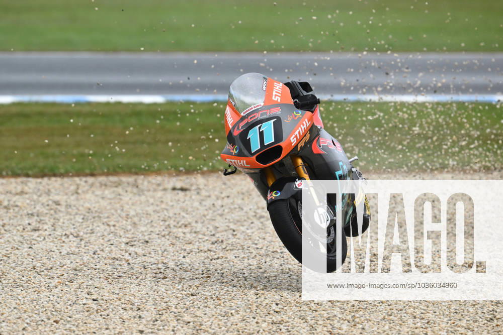 KW42 AUSTRALIAN MOTOGP, The bike of Sergio Garcia of Spain for Pons Wegow Los40 as he crashes during the Moto2 Australian Motorcycle Grand Prix at the Phillip Island Grand Prix Circuit on Phillip Island, Victoria, Sunday, October 22, 2023. ( NO ARCHIVING, , NO USE IN BOOKS WITHOUT CONSENT PHILLIP ISLAND VICTORIA AUSTRALIA