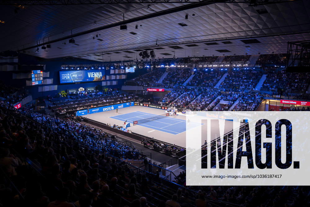 Vienna, Austria 25 October 2023 Alexander Zverev GER plays against Cameron Norrie GB at the ATP World Tour, Erste Bank Open at Wiener Stadthalle overview picture on the arena