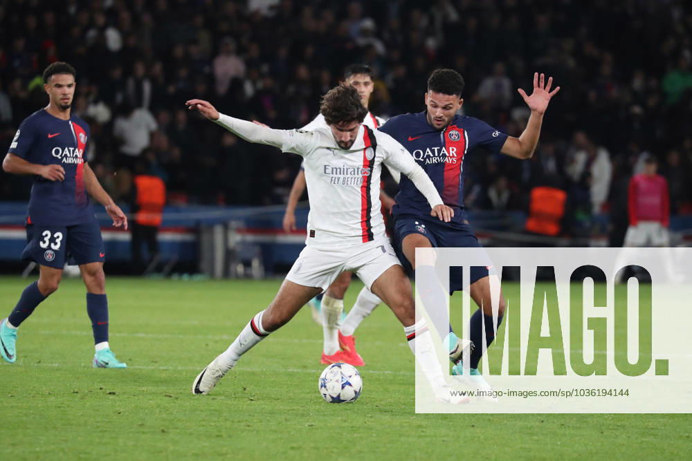 France - UEFA Champions League Paris Saint Germain vs. AC Milan - 25 10 2023 FRANCE, PARIS, OCTOBER 25. Yacine Adli of AC Milan and Goncalo Ramos of Paris SG during the UEFA Champions League group F football match between Paris Saint Germain and AC Milan on October 25, 2023 at Parc des Princes in Paris, France. Photo by Manuel Blondeau AOP.Press Paris Parc des Princes France