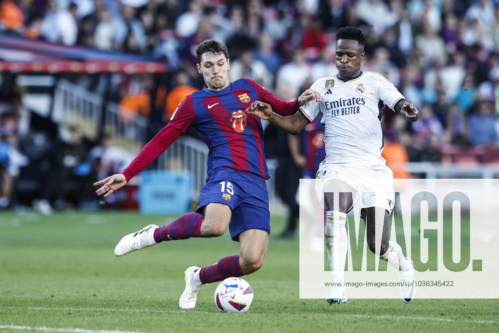 FC Barcelona, Barca Vs Real Madrid - La Liga 15 Andreas Christensen of FC Barcelona fight for the ball against 07 Vinicius Jr. of Real Madrid during the La Liga el clasico match between FC Barcelona v Real Madrid at Estadi Olimpic Lluis Companys in Barcelona, Spain, on October 28th, 2023. Barcelona Catalonia Spain