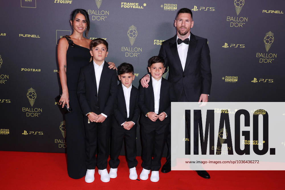 Ballon d Or 2023 - Paris Antonela Roccuzzo and Lionel Messi with sons Thiago Messi, Mateo Messi Roccuzzo and Ciro Messi Roccuzz arrives at the Ballon d Or 2023 Ceremony at the Chatelet theater, on October 30, 2023 in Paris, France. Photo by Jerome DominÃ ABACAPRESS.COM