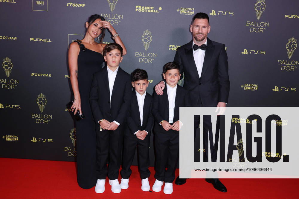 Ballon d Or 2023 - Paris Antonela Roccuzzo and Lionel Messi with sons Thiago Messi, Mateo Messi Roccuzzo and Ciro Messi Roccuzz arrives at the Ballon d Or 2023 Ceremony at the Chatelet theater, on October 30, 2023 in Paris, France. Photo by Jerome Dominà ABACAPRESS.COM