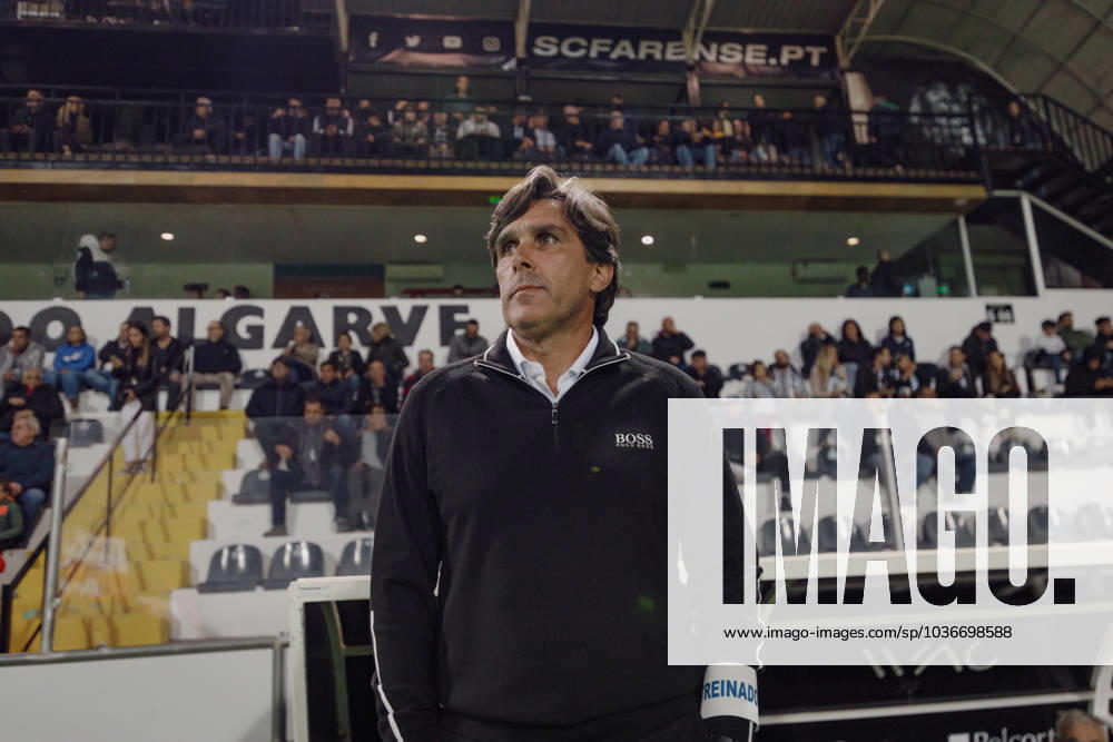 Daniel Ramos (Arouca coach) during Liga Portugal 23 24 game between SC Farense and FC Arouca, Estadio de Sao Luis, Faro, Portugal. (Maciej Rogowski) Faro Estadio de Sao Luis Portugal