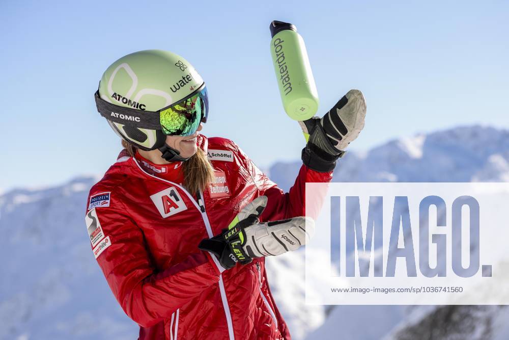 ALPINE SKIING - Ski Austria, training SOELDEN,AUSTRIA,08.NOV.23 - ALPINE SKIING - Ski Austria, downhill, training, ladies. Image shows Mirjam Puchner (AUT). GEPAxpictures xPatrickxSteiner